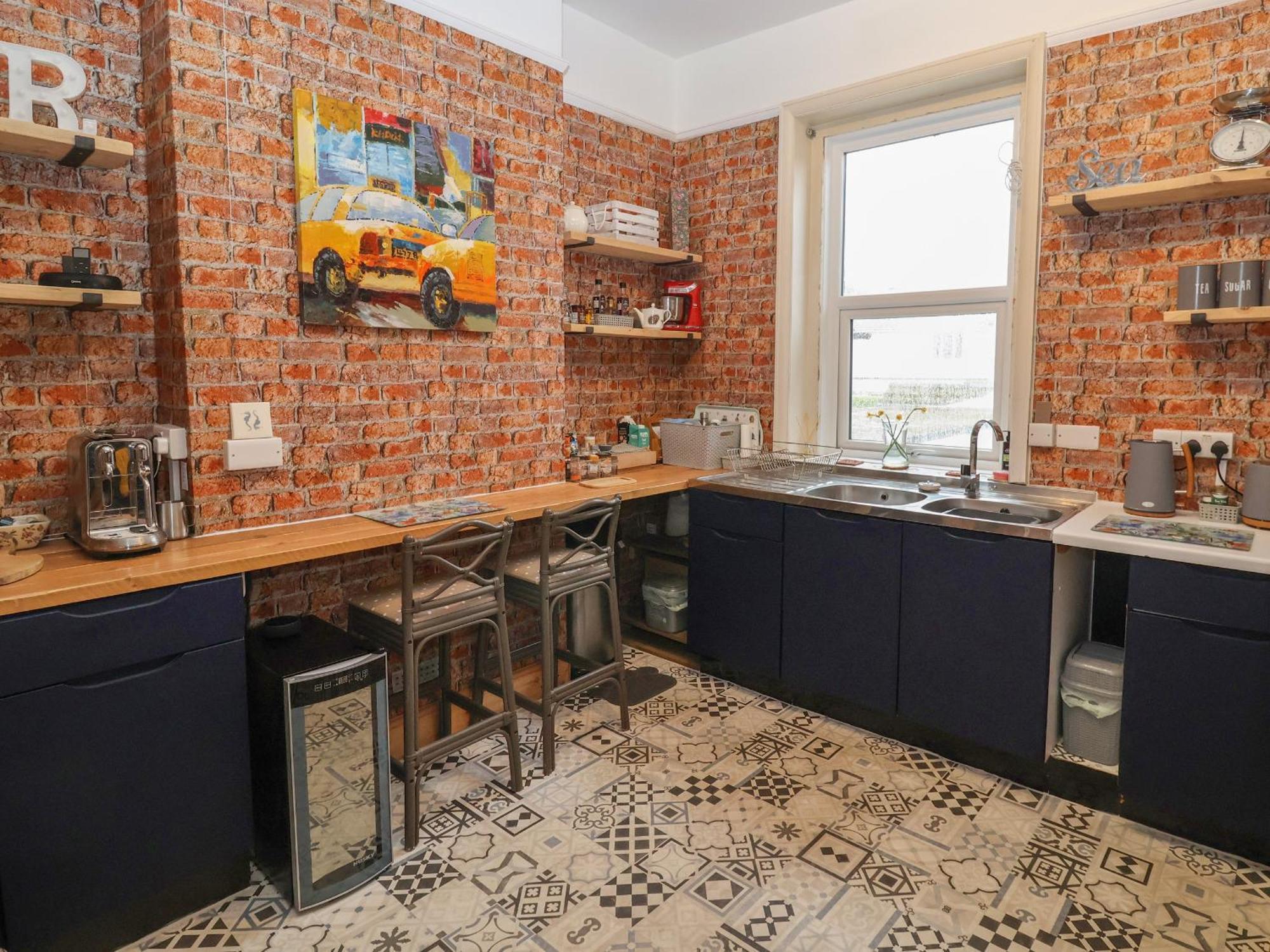 Apartment Stone's Throw *